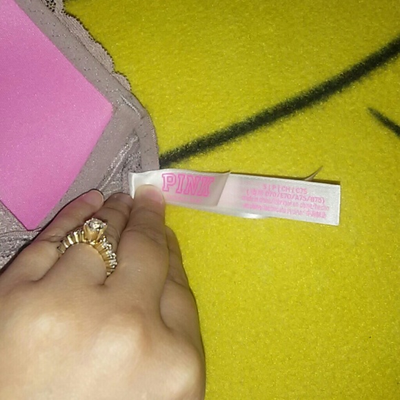 NWOT VS PINK Bralette - Picture 5 of 7